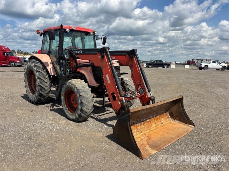 Kubota M108X 4WD Tractor Traktorit