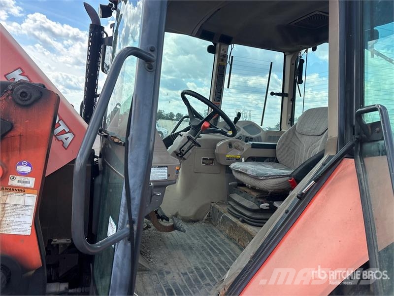 Kubota M108X 4WD Tractor Traktorit