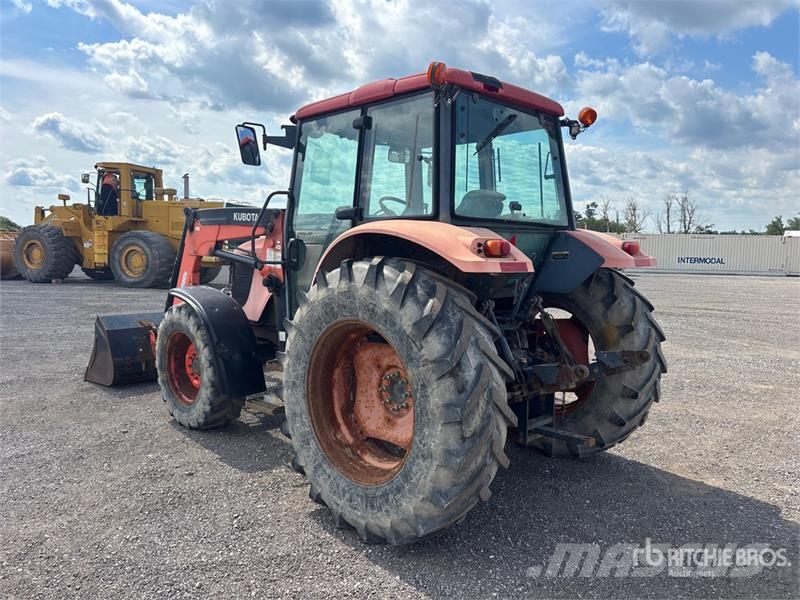 Kubota M108X 4WD Tractor Traktorit