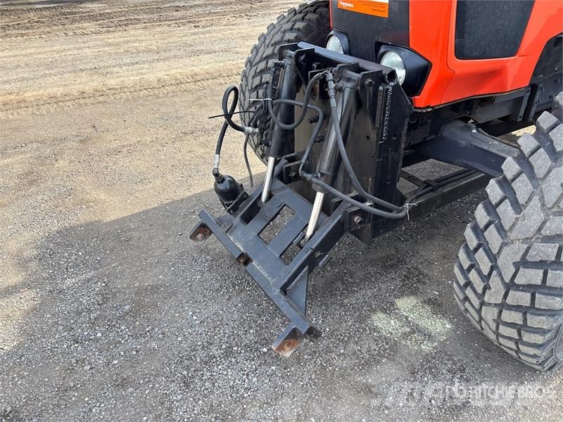 Kubota M126GX Traktorer