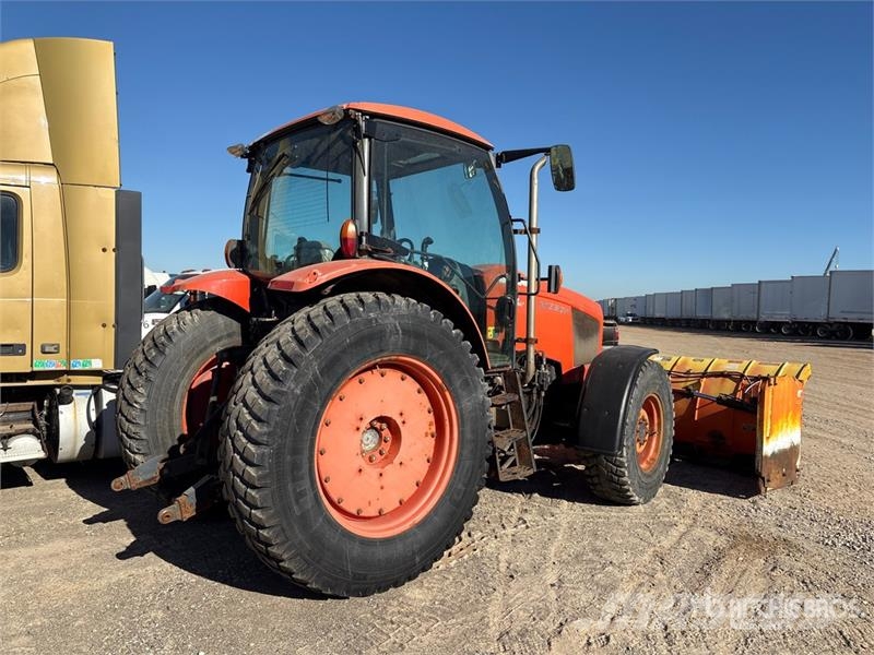 Kubota M135GX Traktorid