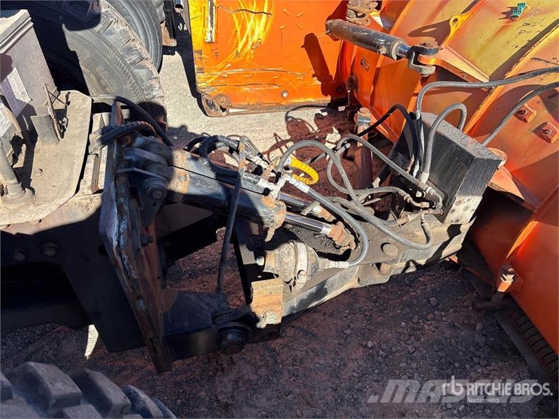 Kubota M135GX Traktorid