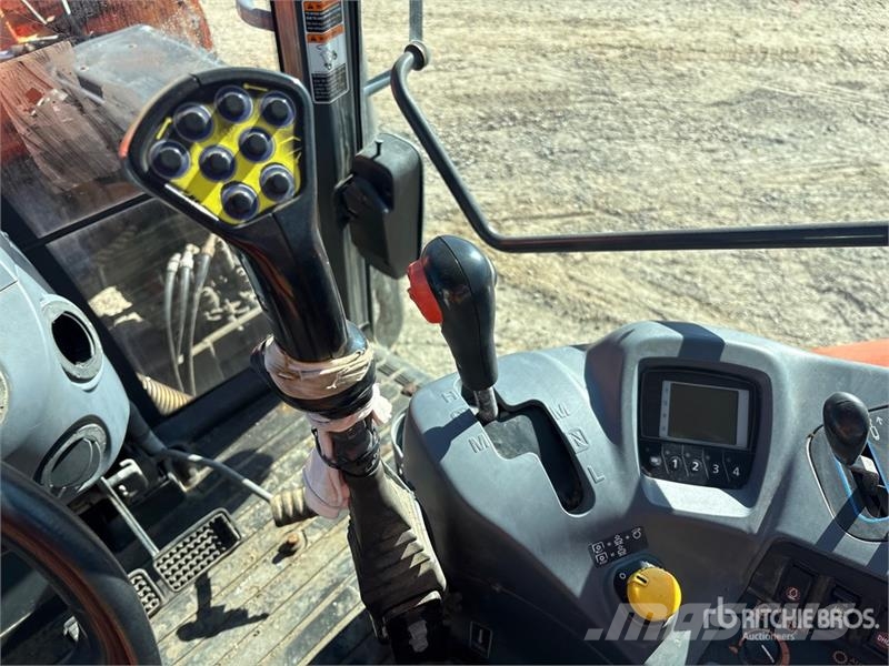 Kubota M135GX Traktorid