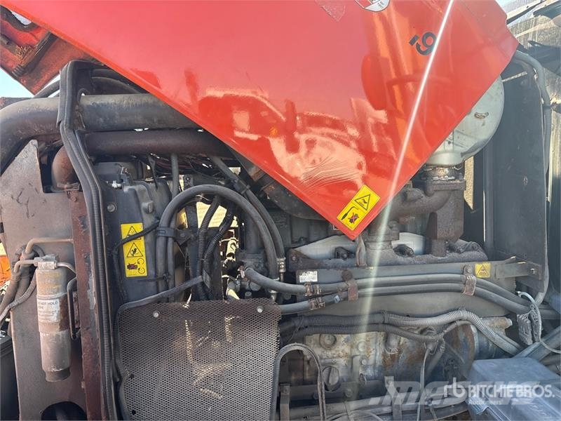 Kubota M135GX Traktorid