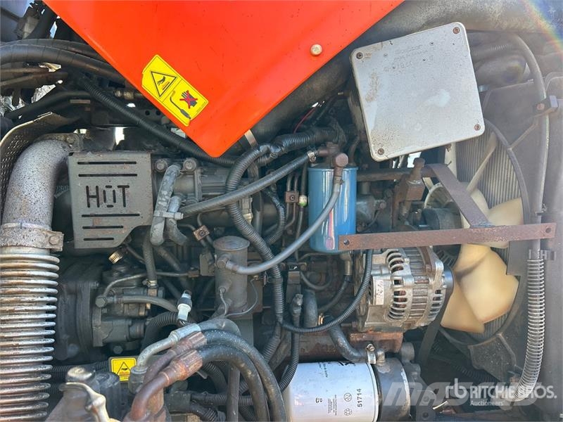 Kubota M135X 4WD Tractor Traktorok