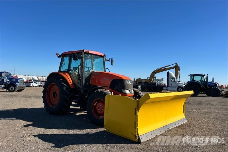 Kubota M135X 4WD Tractor Traktorok