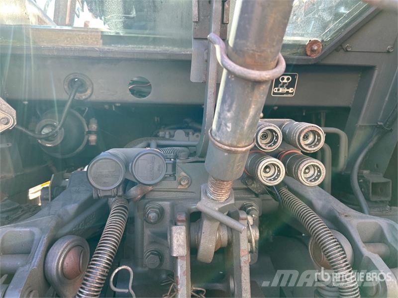 Kubota M135X 4WD Tractor Traktorok