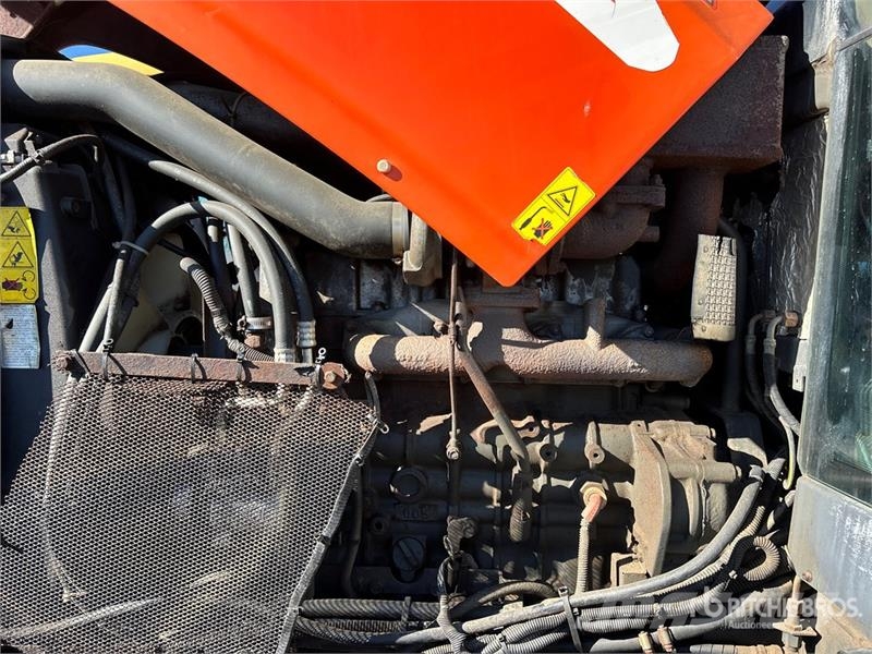 Kubota M135X 4WD Tractor Traktorok