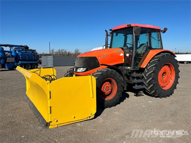 Kubota M135X 4WD Tractor Traktorok