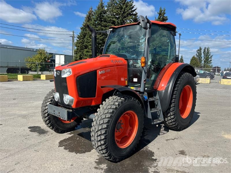 Kubota M6-111 Traktorer