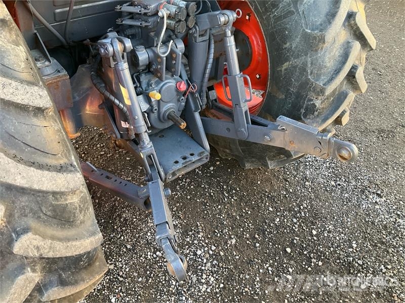 Kubota M7060 4WD Tractor Traktorok