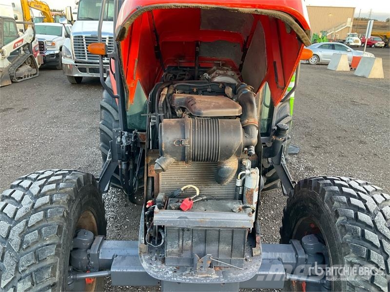 Kubota M7060 4WD Tractor Traktorok