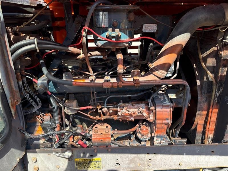 Kubota M7950 DTF 4WD Tractor Traktorit
