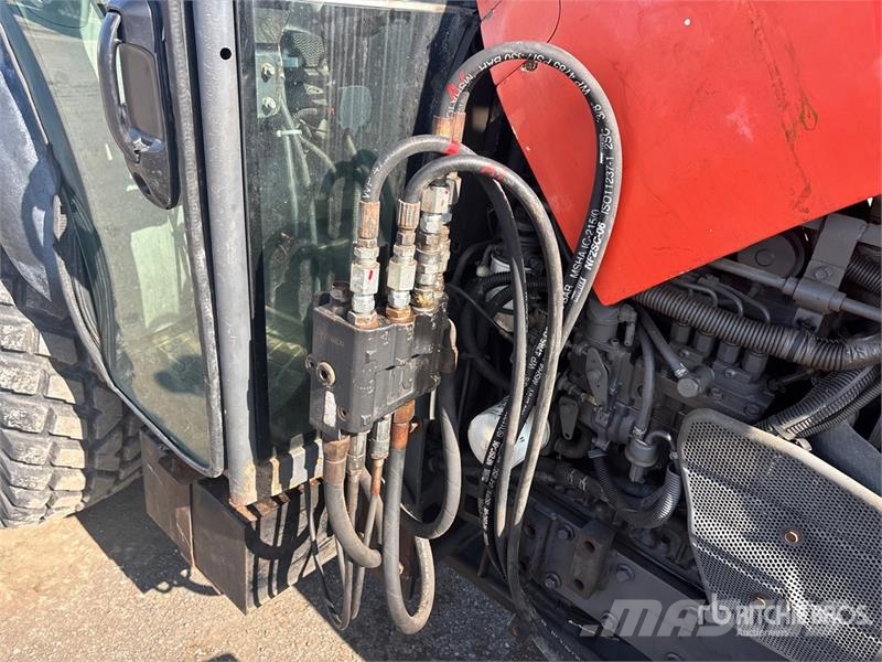 Kubota M8540 Traktory