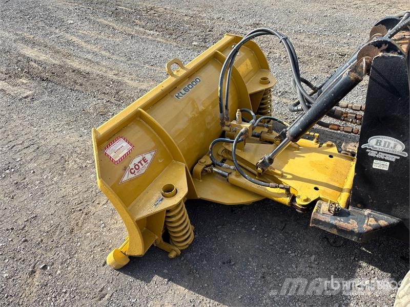 Kubota M8540 Traktori