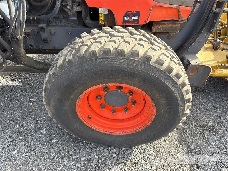 Kubota M8540 Τρακτέρ