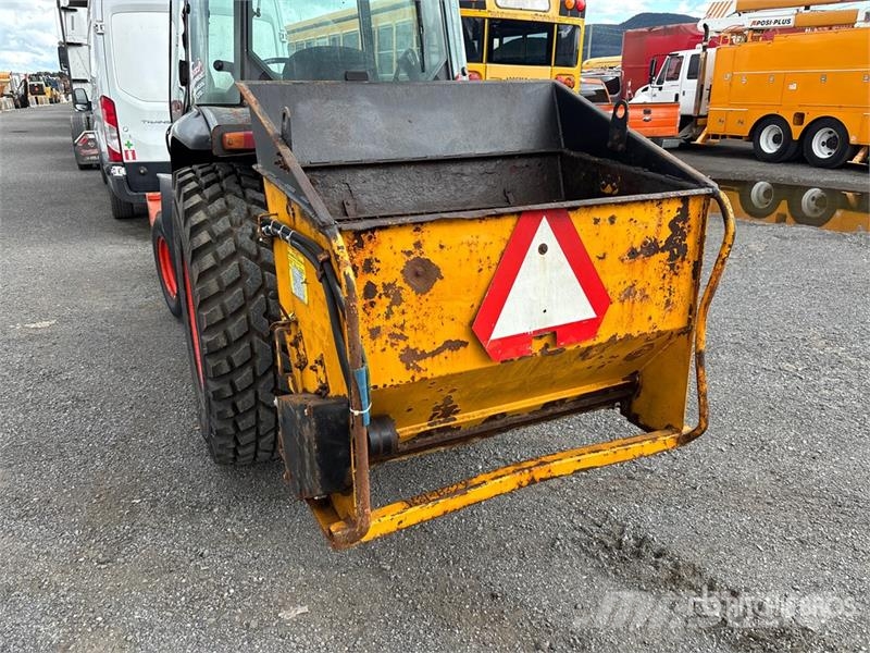 Kubota M8540 Traktori