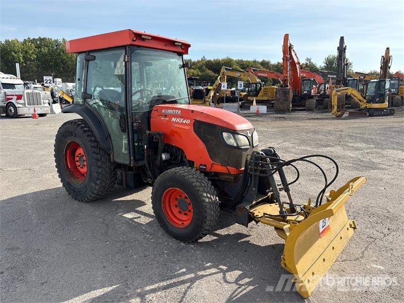 Kubota M8540 Τρακτέρ