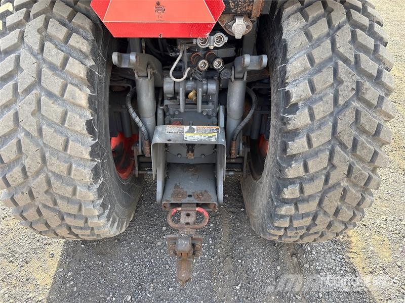 Kubota M8540 Traktori