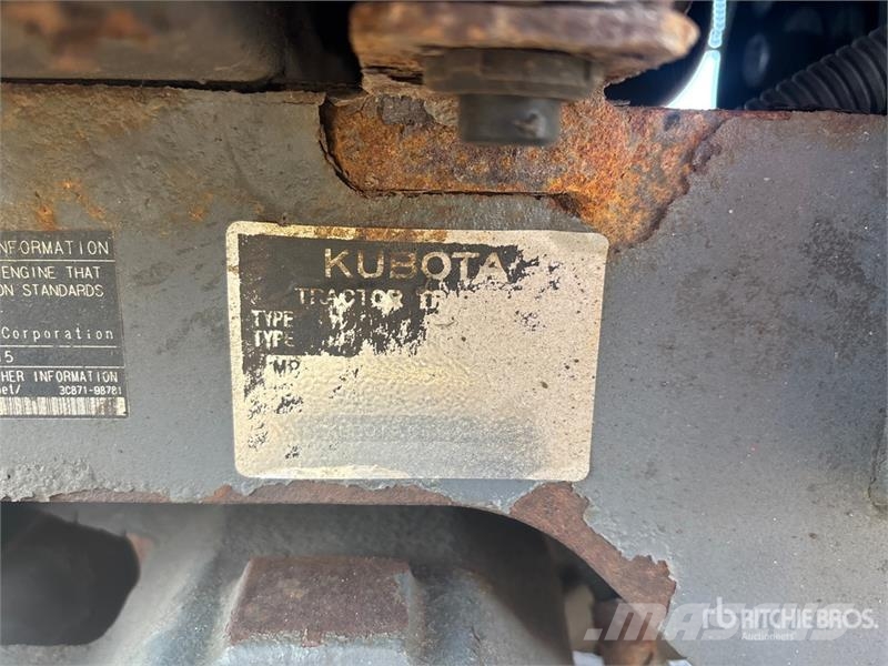 Kubota M8540 Traktory