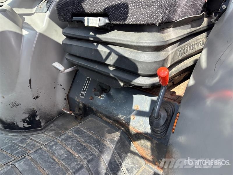 Kubota M8540 Traktori