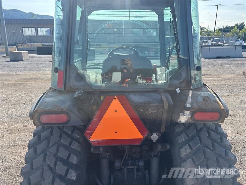 Kubota M8540 Traktory