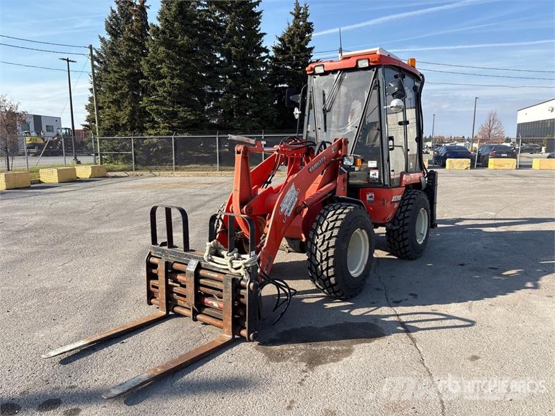 Kubota R520S Kolové nakladače