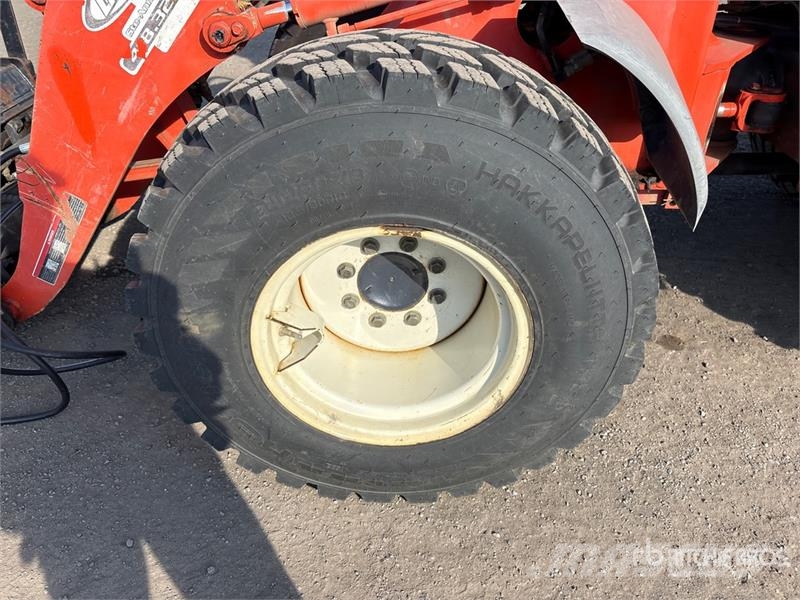 Kubota R520S Kolové nakladače