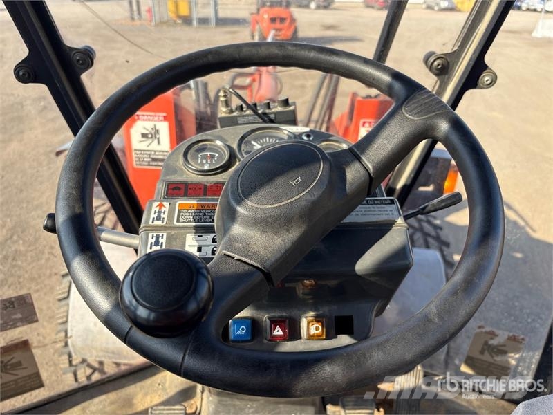Kubota R520S Kolové nakladače