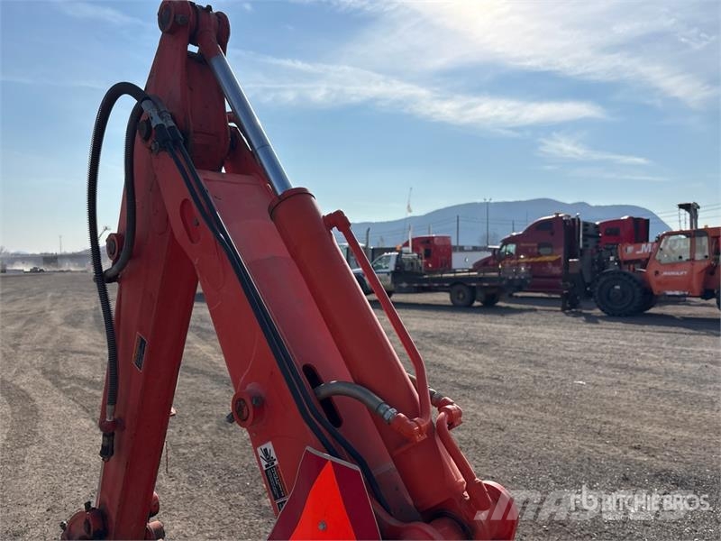 Kubota R520S Kolové nakladače
