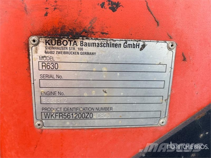 Kubota R630 لوادر بعجل