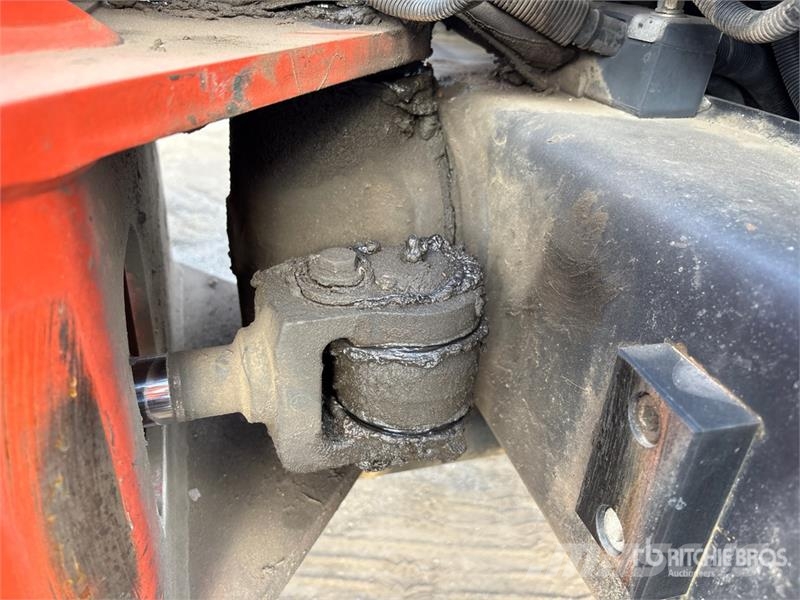 Kubota R630 لوادر بعجل