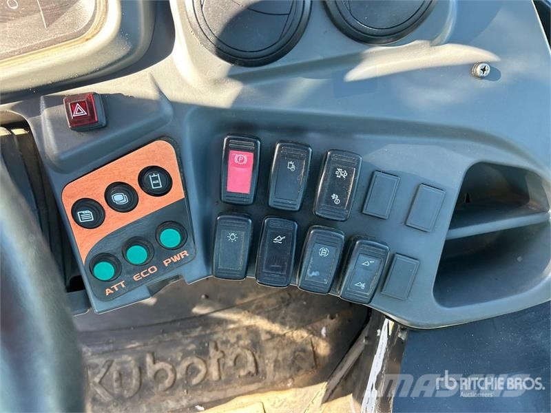 Kubota R630 휠로우더