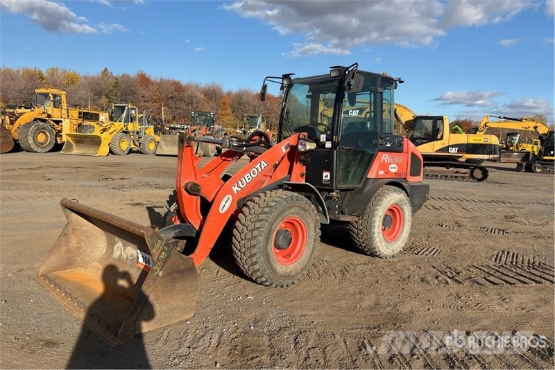 Kubota R630 لوادر بعجل