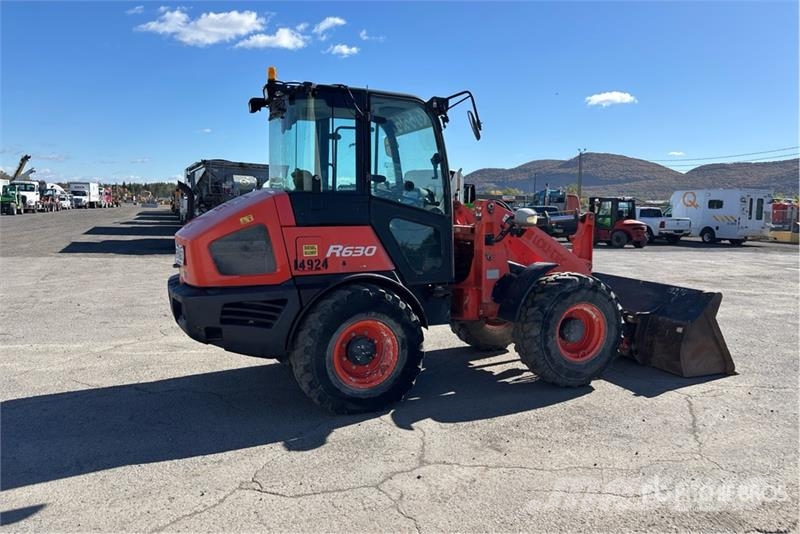 Kubota R630 Incarcator pe pneuri