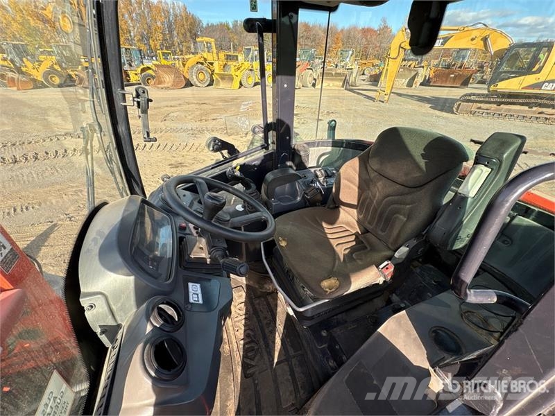 Kubota R630 لوادر بعجل