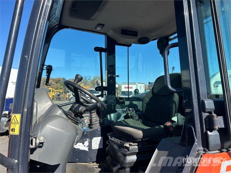 Kubota R630C Wheel Loader Incarcator pe pneuri