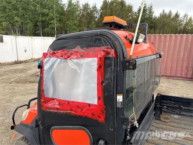 Kubota RTV-X1100C 4x4 Utility Vehicle Komunālās mašīnas