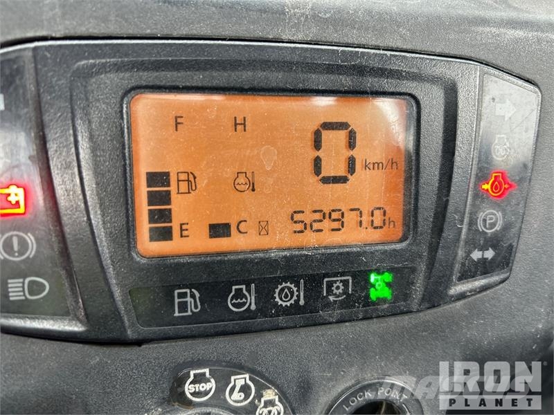 Kubota RTV-X1100C 4x4 Utility Vehicle Maquinarias para servicios públicos