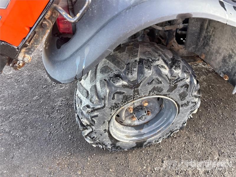 Kubota RTV-X1100C 4x4 Utility Vehicle Mini utilitaire