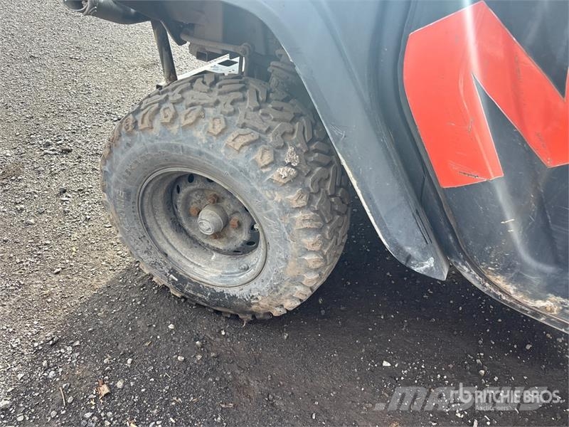 Kubota RTV-X1100C 4x4 Utility Vehicle Arbeitsfahrzeuge