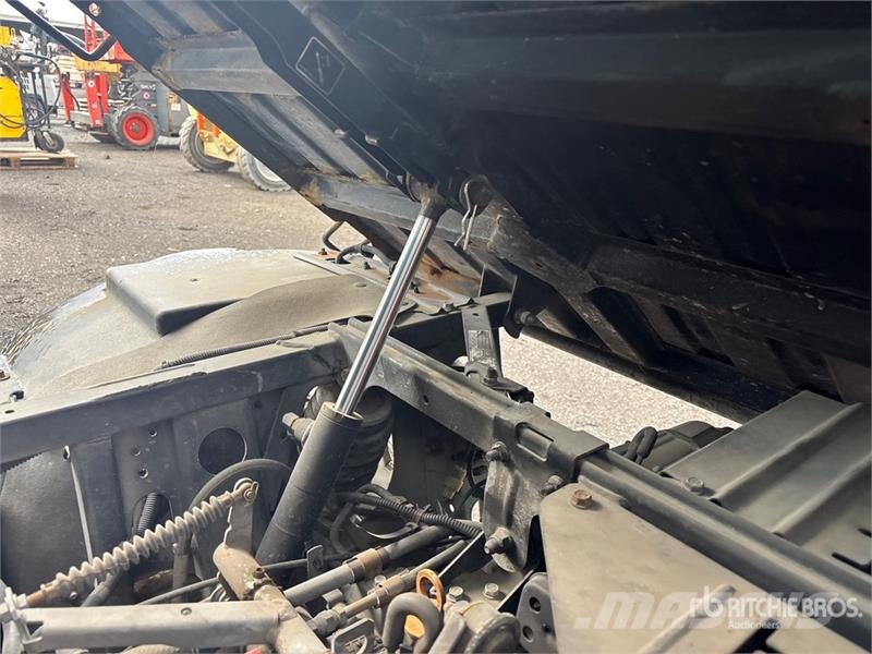 Kubota RTV-X1100C 4x4 Utility Vehicle Arbeitsfahrzeuge