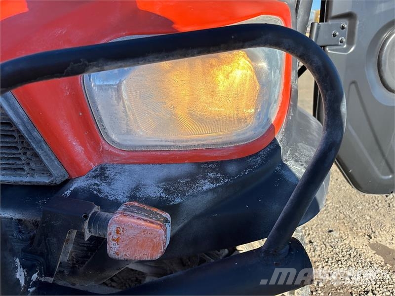 Kubota RTV-X1100C 4x4 Utility Vehicle ماكينات منفعة عامة