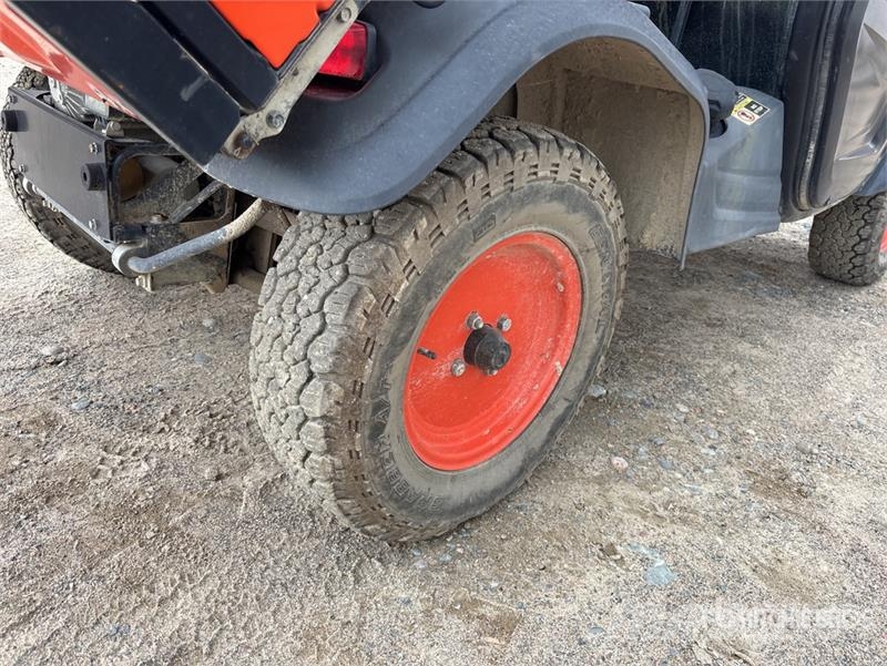 Kubota RTV-X1100C 4x4 Utility Vehicle Komunālās mašīnas