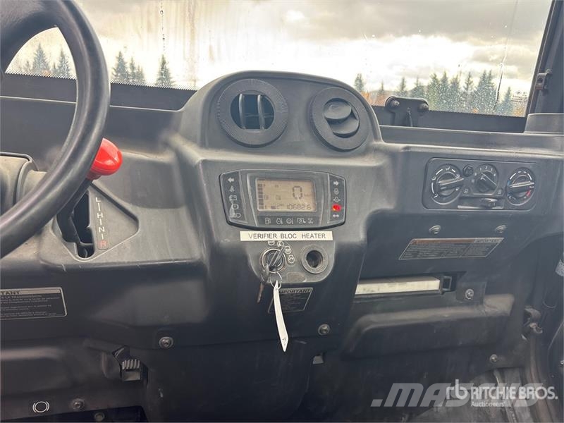 Kubota RTV-X1100C 4x4 Utility Vehicle Arbeitsfahrzeuge
