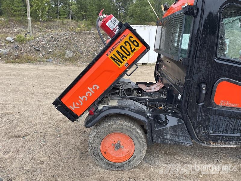 Kubota RTV-X1100C 4x4 Utility Vehicle Komunālās mašīnas