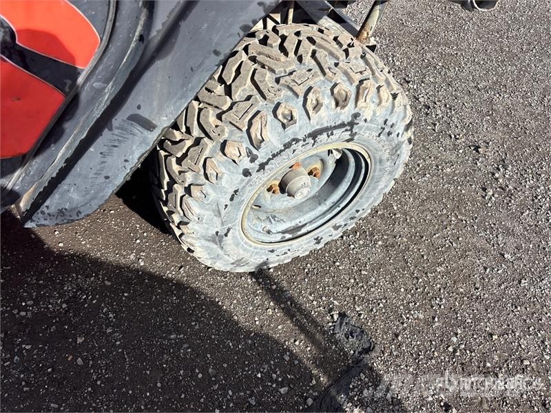Kubota RTV-X1100C 4x4 Utility Vehicle Arbeitsfahrzeuge