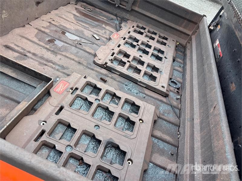 Kubota RTV-X1100C 4x4 Utility Vehicle (Inoperable) ماكينات منفعة عامة