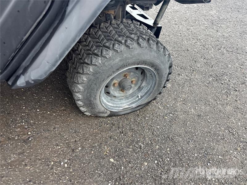 Kubota RTV-X1100C 4x4 Utility Vehicle ماكينات منفعة عامة