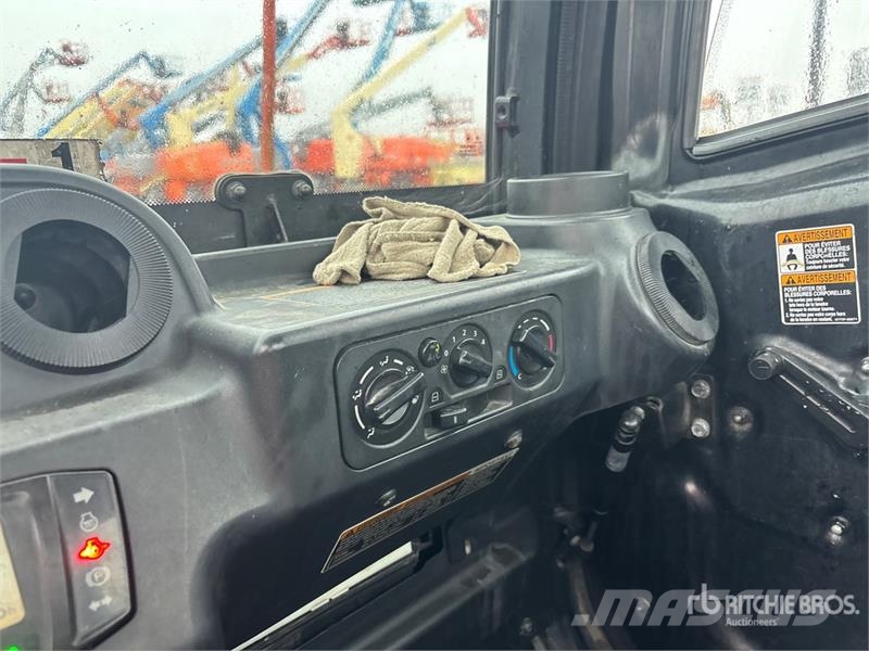 Kubota RTV-X1100C 4x4 Utility Vehicle Pomoćni strojevi